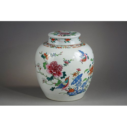 Ginger pot and cover porcelain of the Famille Rose